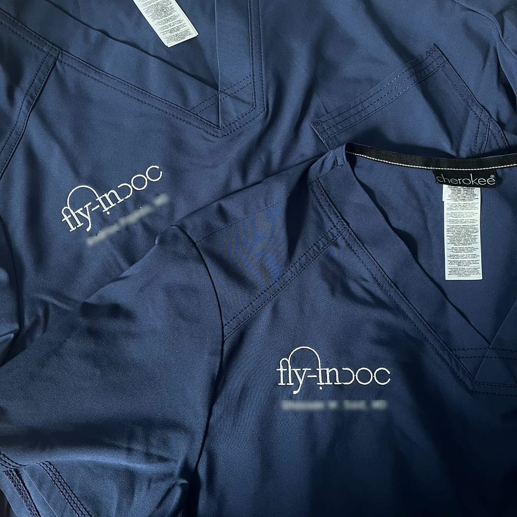 logotipu siuvinejimas ant dzemperiu, logotipu siuvinejimas ant ivairios aprangos, logotipu siuvinejimas ant tekstiles gaminiu, siuvinejimas kaune, siuvinejimas vilniuje, siuvinejimas klaipedoje